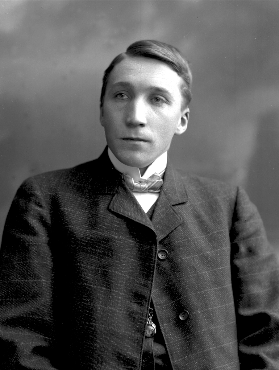 Gustav Borgen, NFB.28800