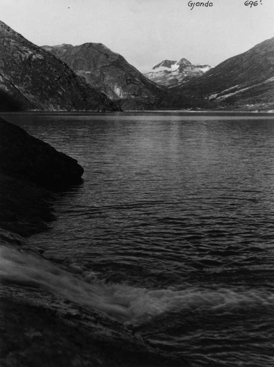 Anders Beer Wilse, Gjende, Jotunheimen, Mot Semmeltinden