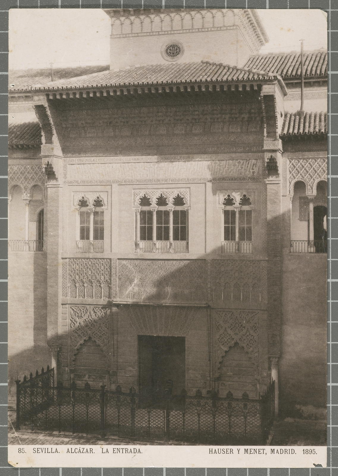 Desconegut, 85. Sevilla. Alcázar. La Entrada