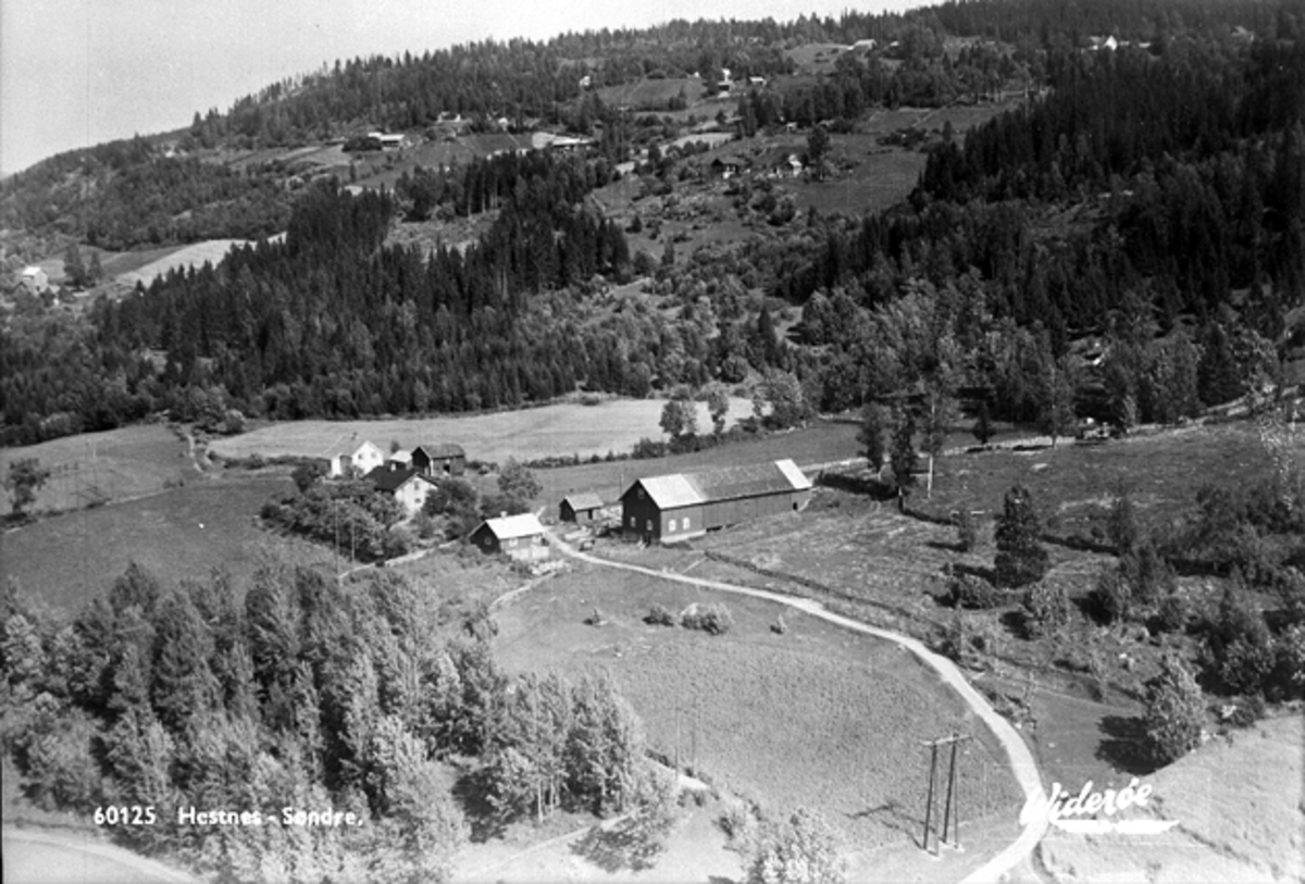 Widerøes Flyveselskap A/S, SØNDRE HESTNES GÅRD, FLYFOTO