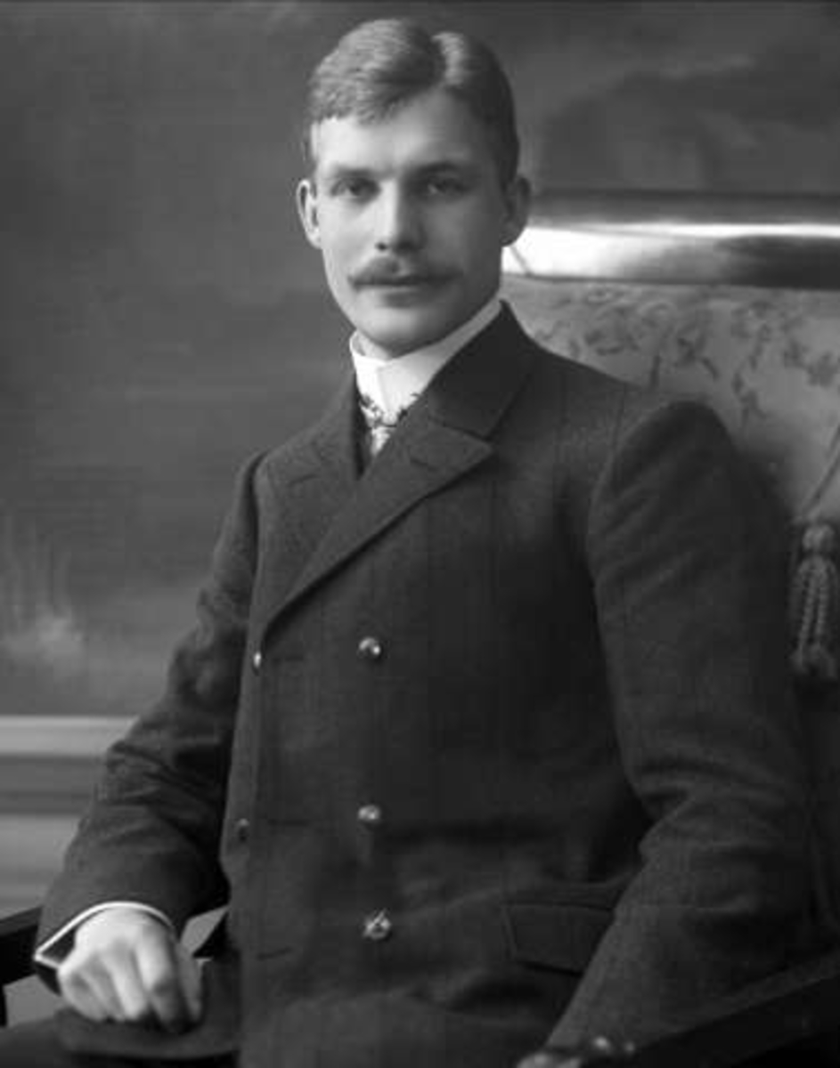 Gustav Borgen, NFB.01080