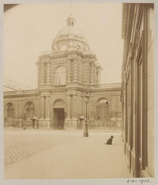 Atget, Jean-Eugène-Auguste, Palais du Senat, Paris, France