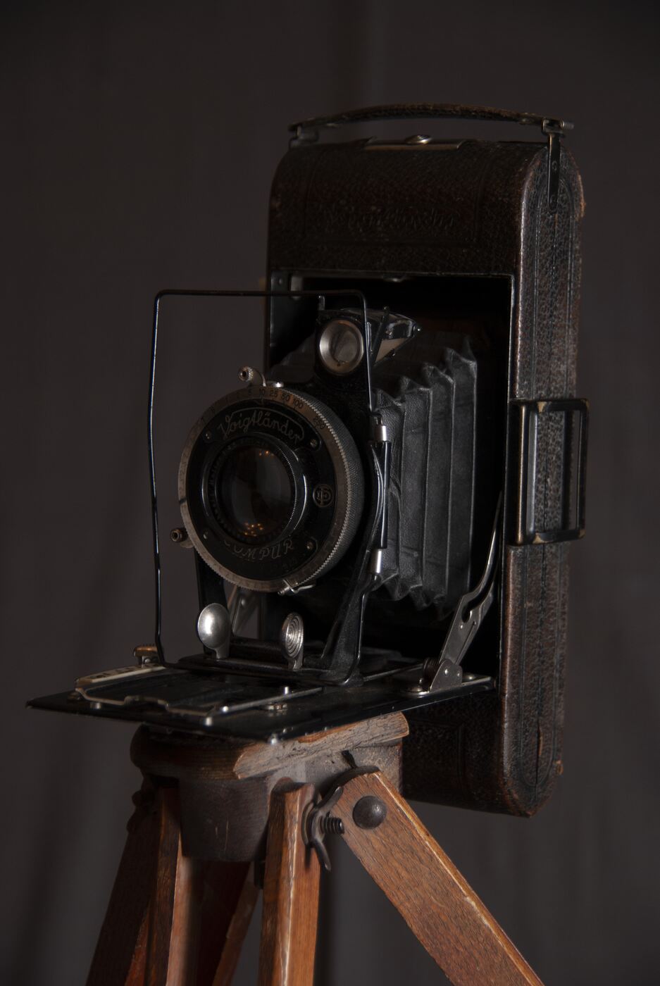 Unknown artist, Fotoaparatas „Voigtlander“