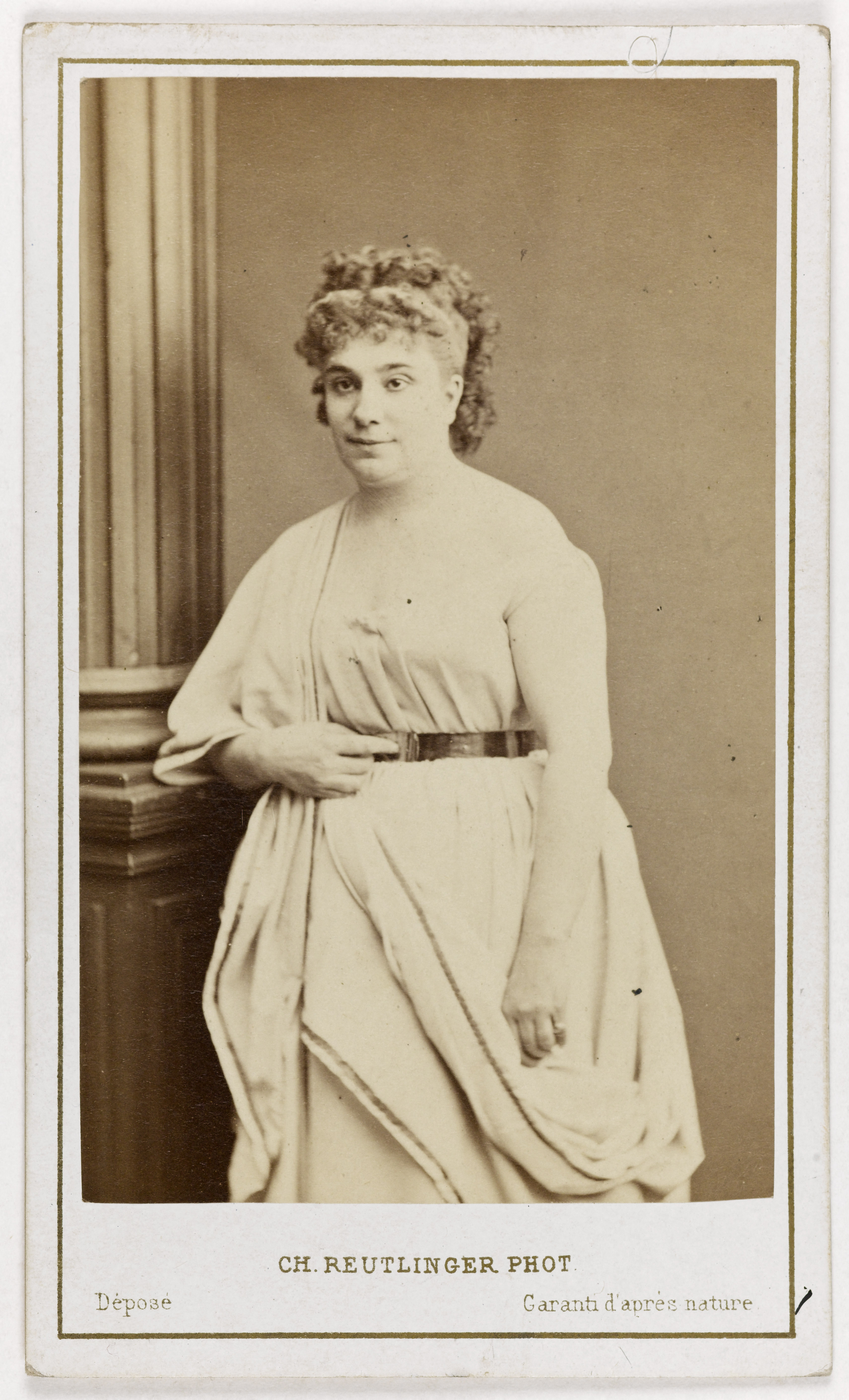 Charles Reutlinger, Portrait de Delphine Ugalde (1829-1910), (née Gabrielle Delphine Elisabeth Beaucé, épouse Ugalde, puis Varcollier), chanteuse lyrique, directrice de théâtre