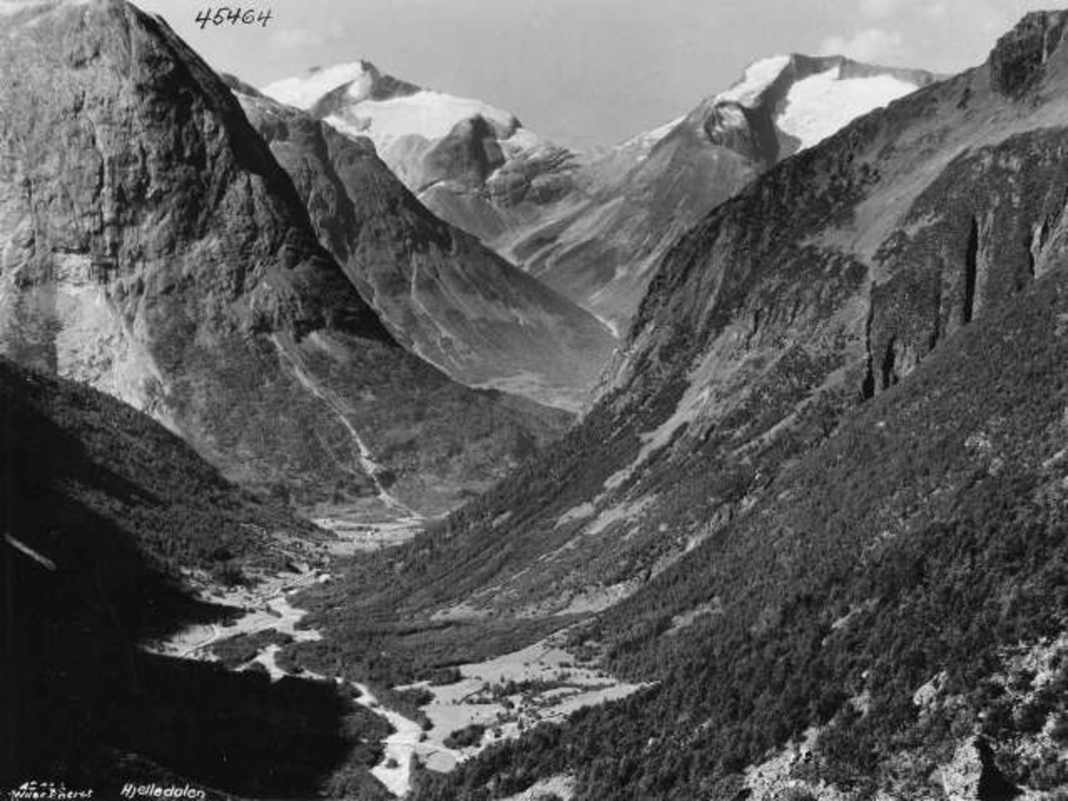Anders Beer Wilse, -7108