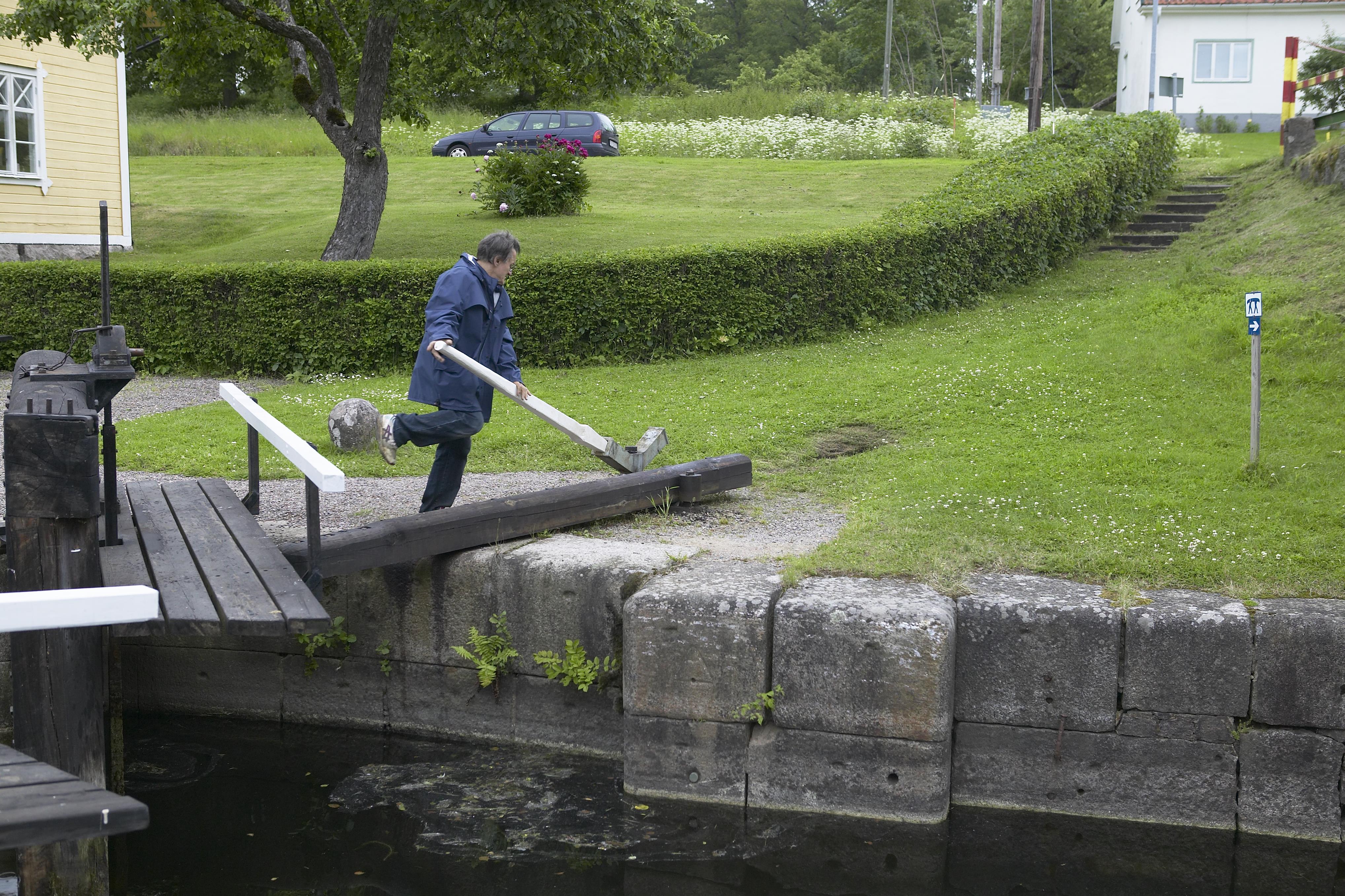 Bengt A Lundberg, Kinda kanal