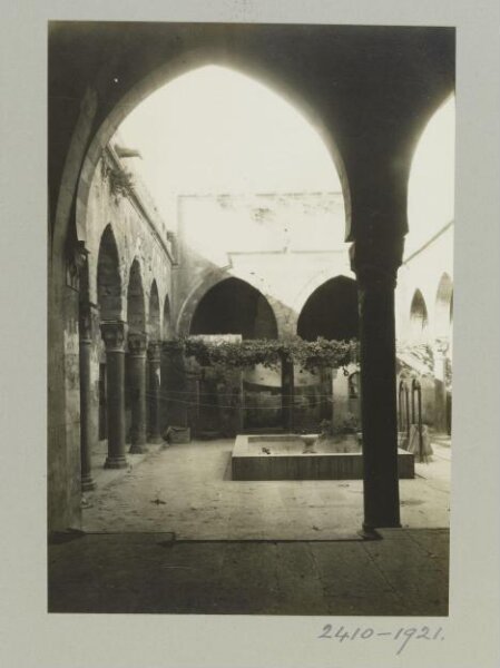 K.A.C. Creswell, Main court of Bimaristan of Mamluk Amir Arghun al-Kamili, Aleppo