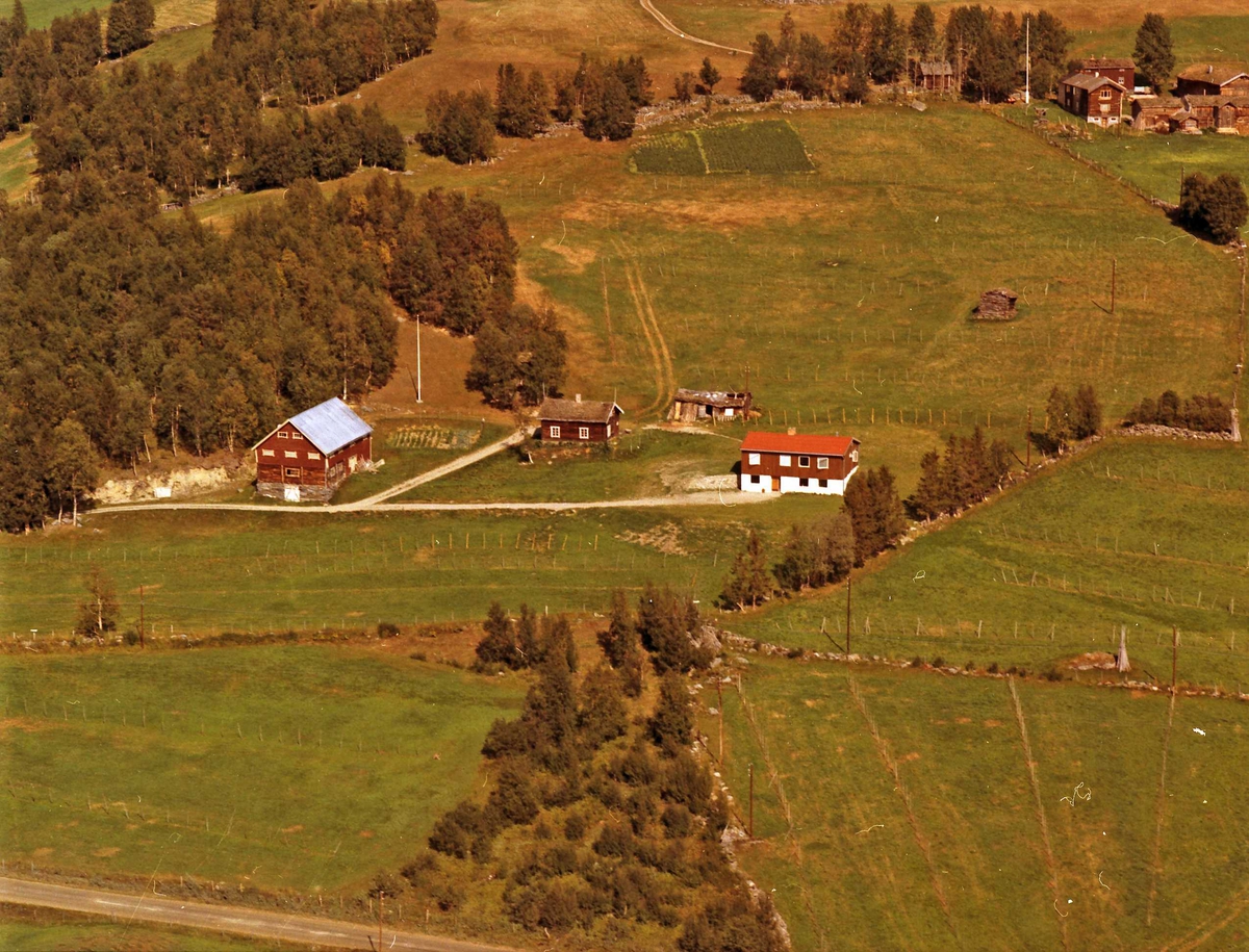 Widerøes Flyveselskap A/S, Gårdsbruk.