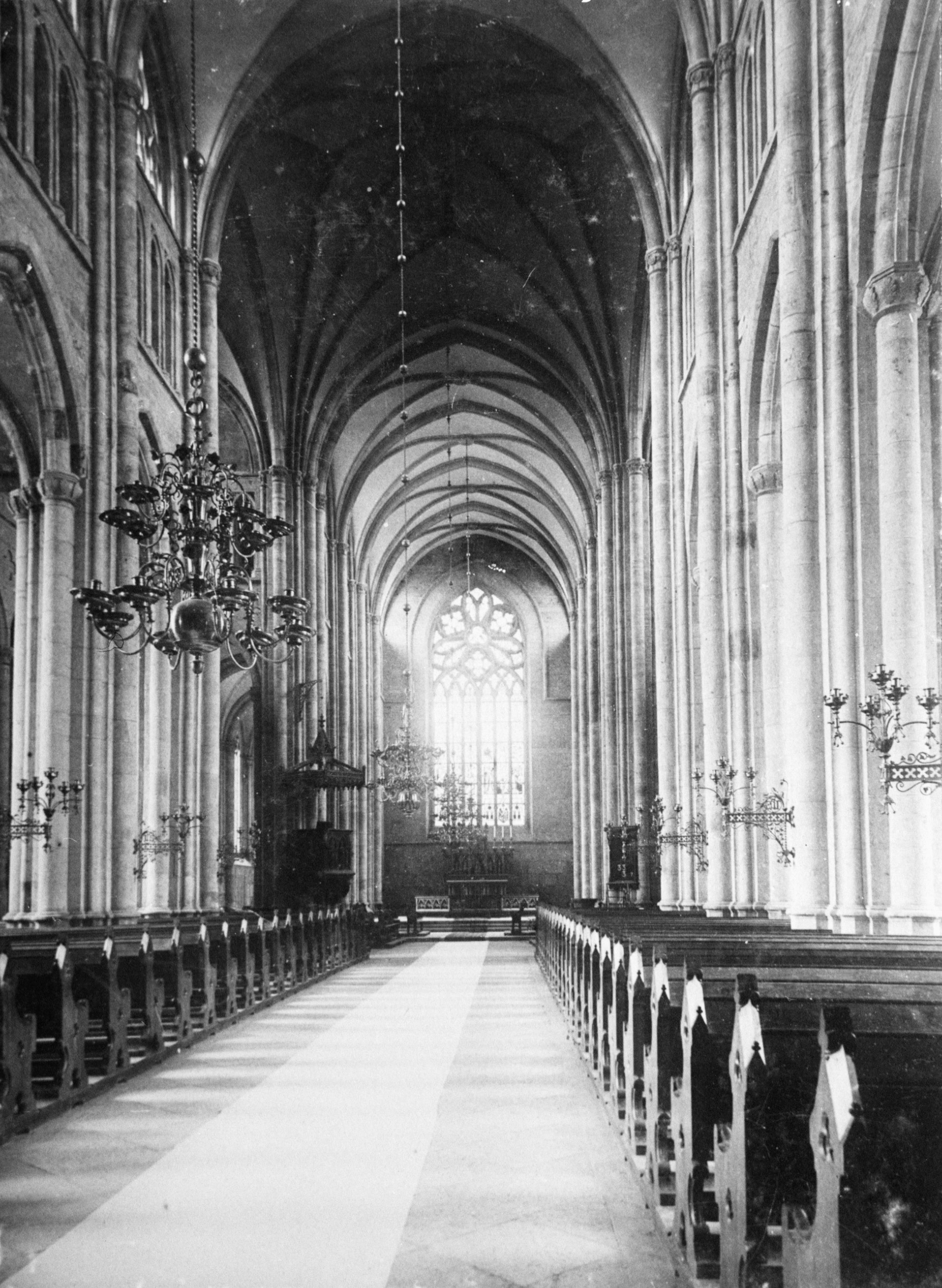 Axel Sjöberg, Skara domkyrka (Sankta Maria kyrka)