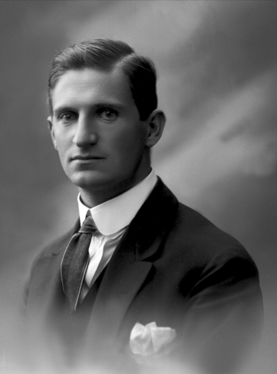 Gustav Borgen, NFB.39957