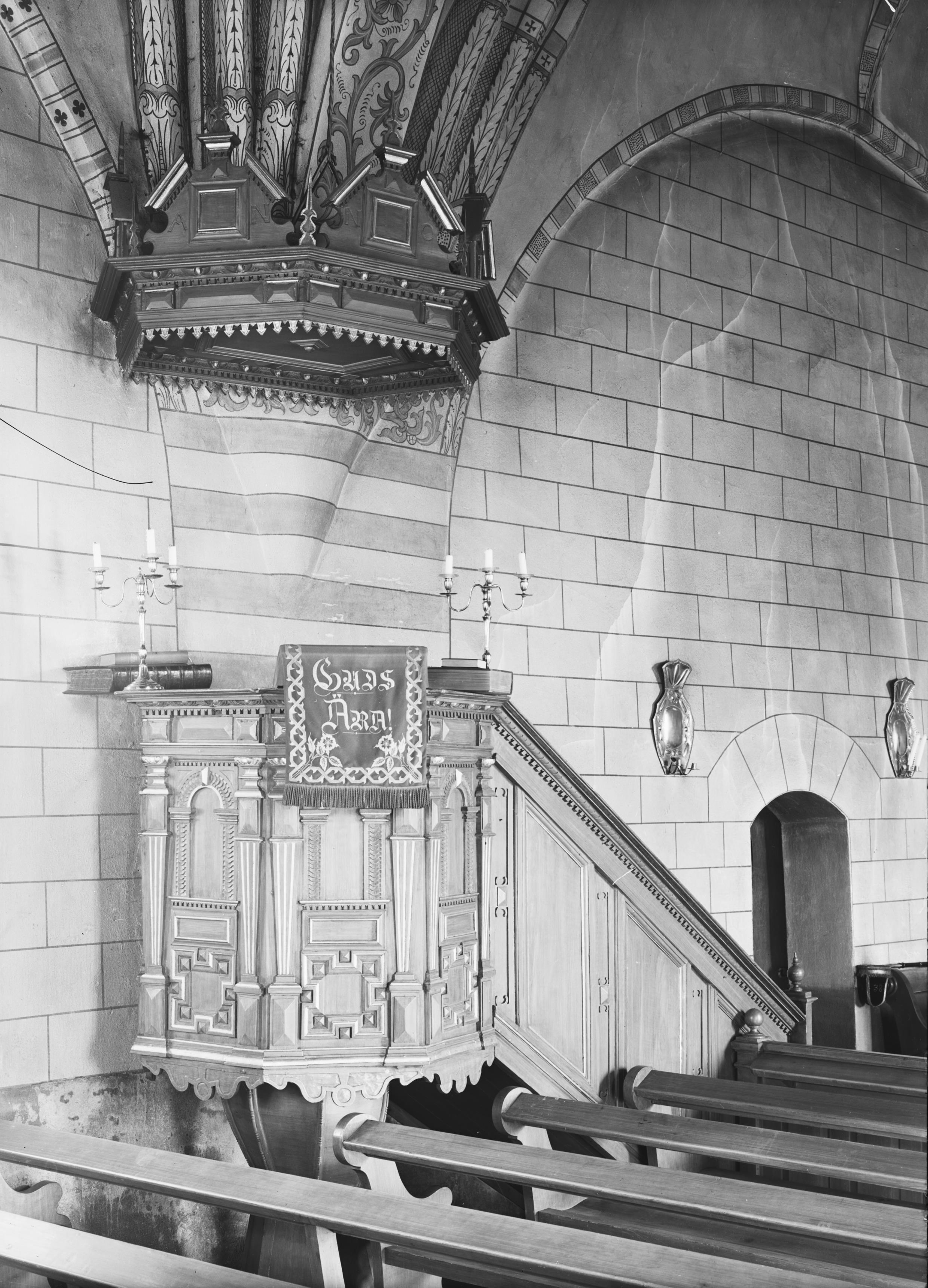 Nils Lagergren, Kårsta kyrka