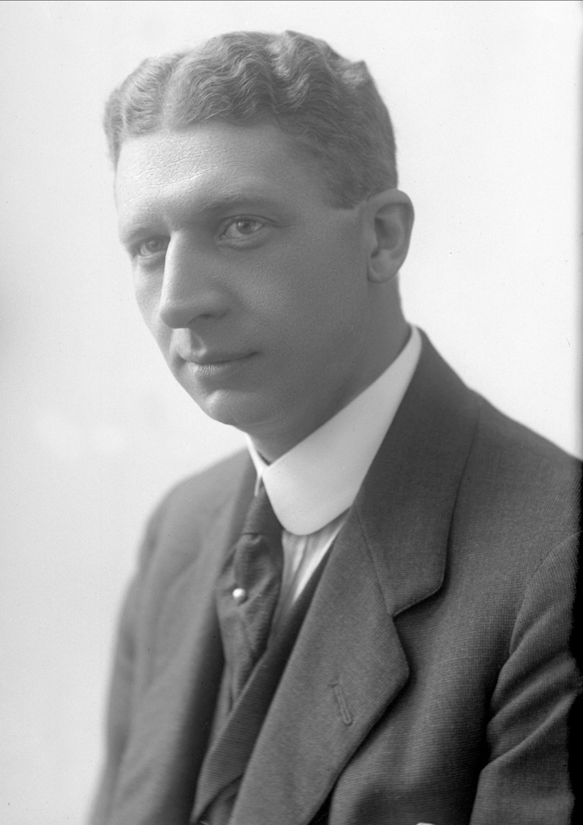 Gustav Borgen, NFB.29074