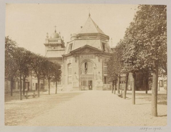 Atget, Jean-Eugène-Auguste, Marie and Church, Choisy-le-Roi, near Paris, France