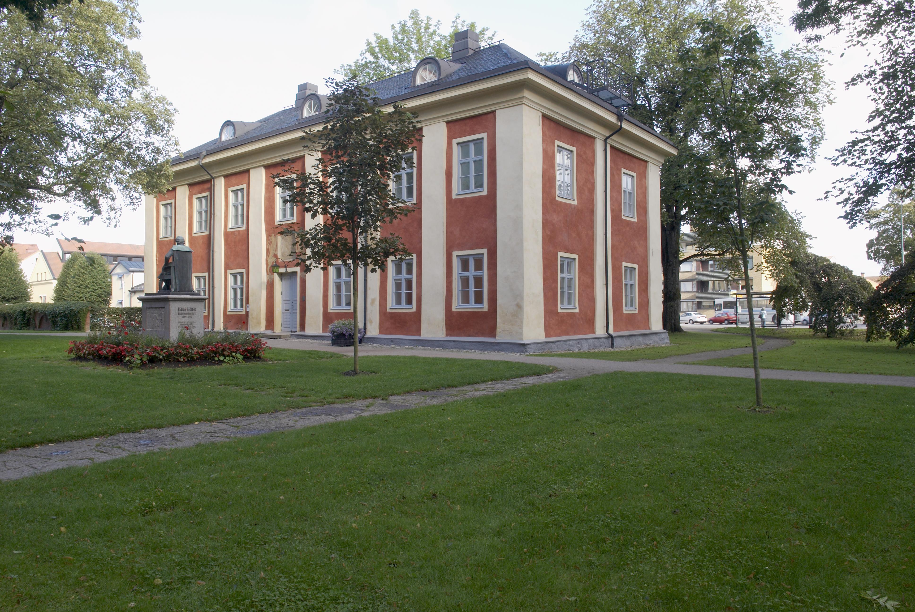 Bengt A Lundberg, Karolinerhuset i Växjö