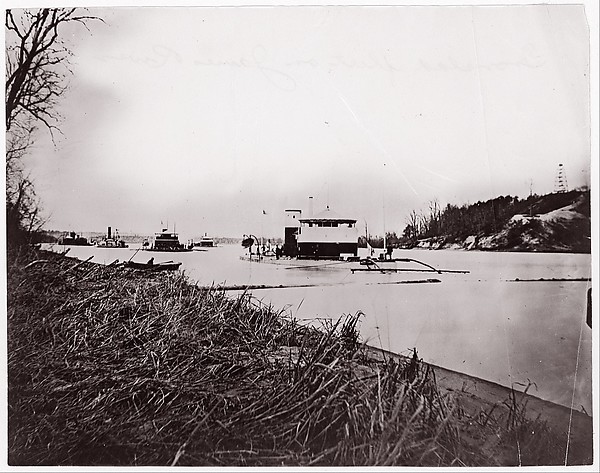 Unknown, Ironclad fleet on James River below Rebel "Howlett House Battery"