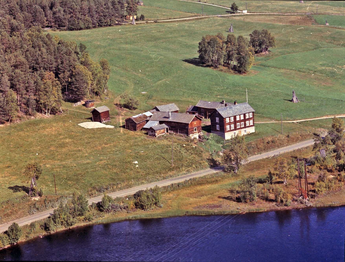 Widerøes Flyveselskap A/S, Gårdsbruk.