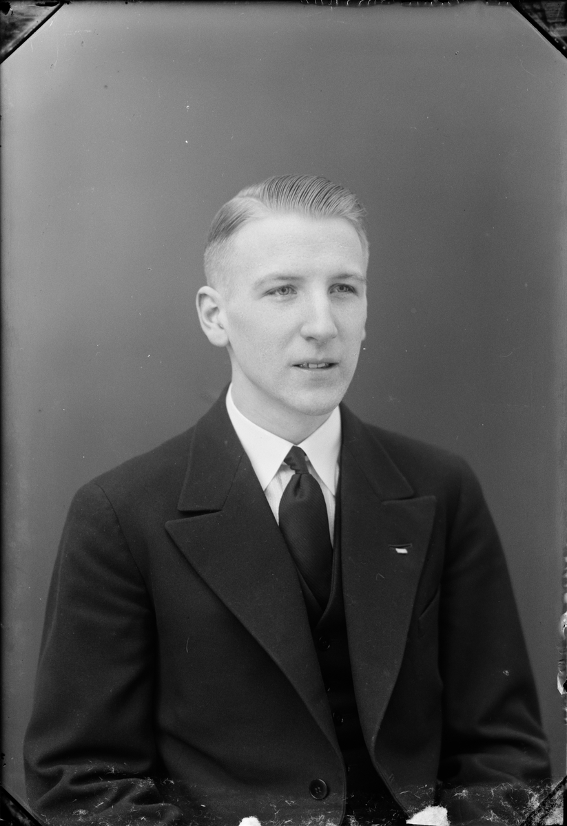 Skötsner-Edhlund, Torgny Lindgren of Östhammar, Uppland