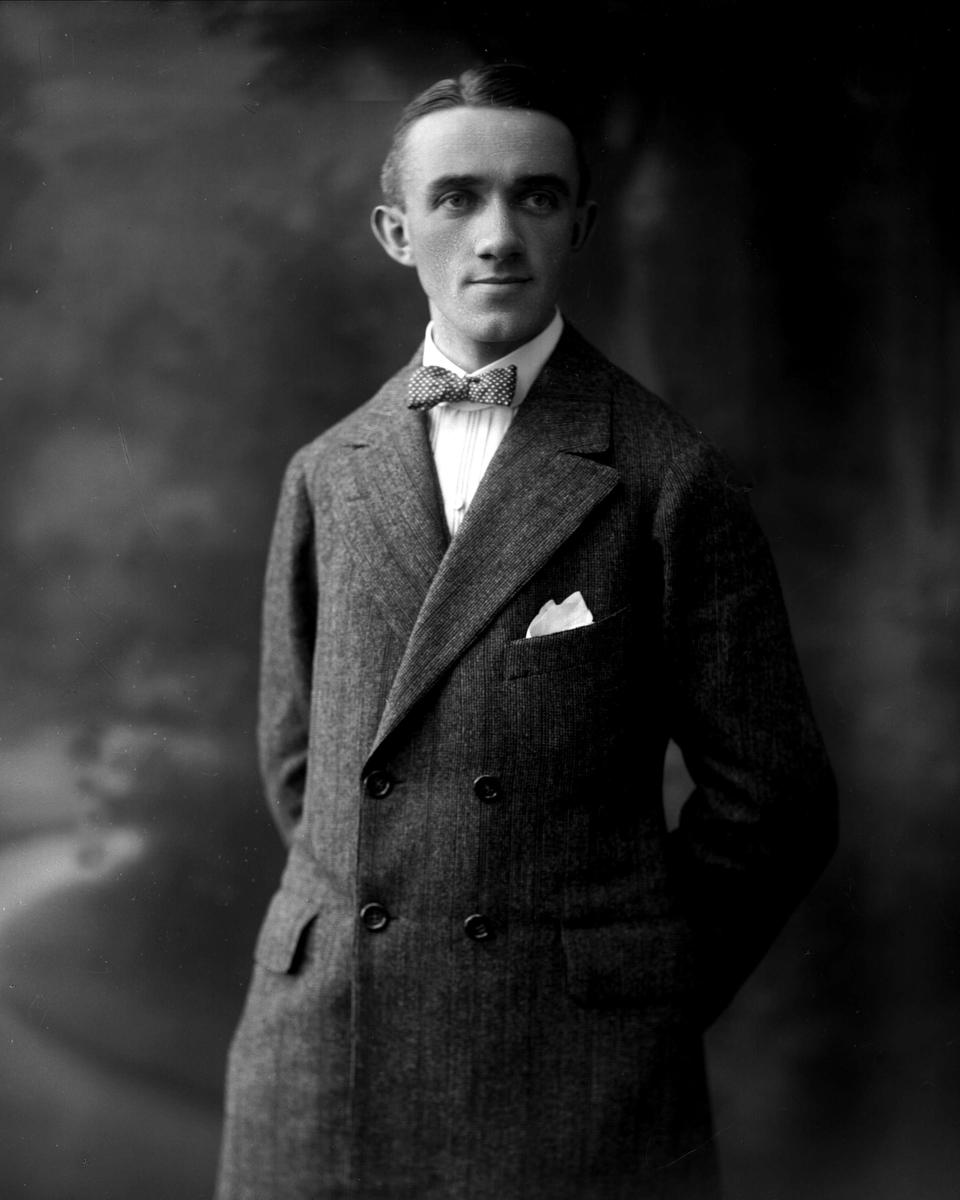 Gustav Borgen, NFB.01244