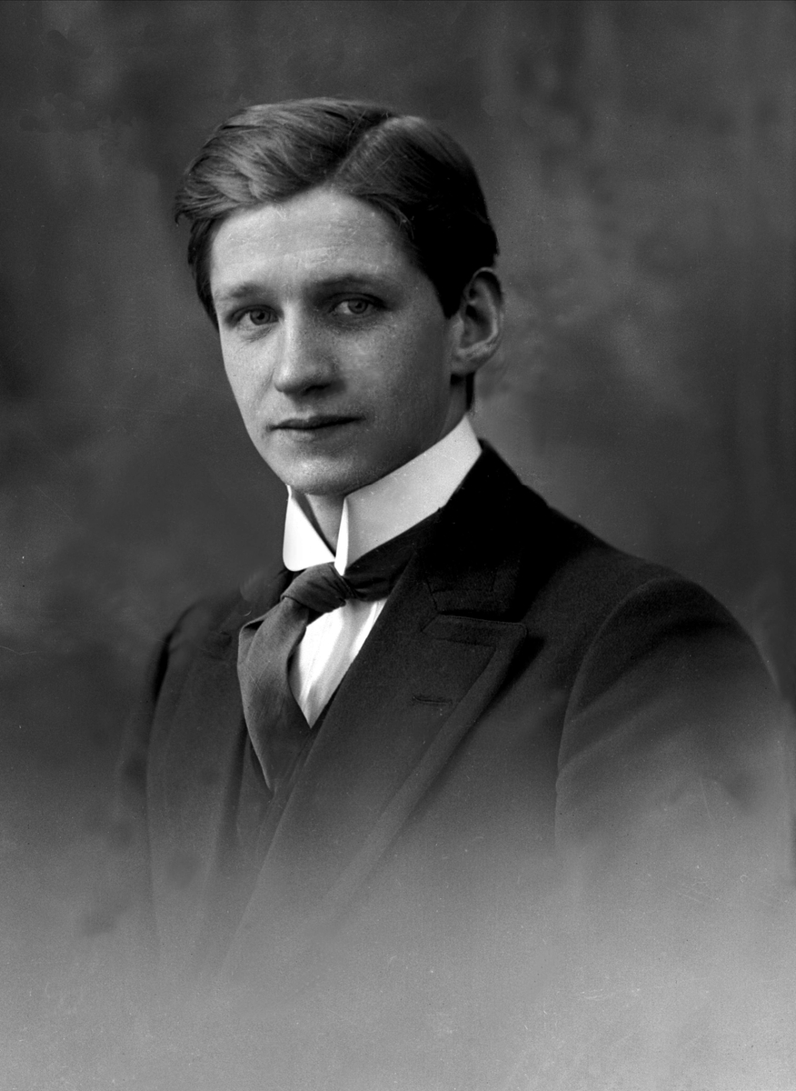 Gustav Borgen, NFB.06205