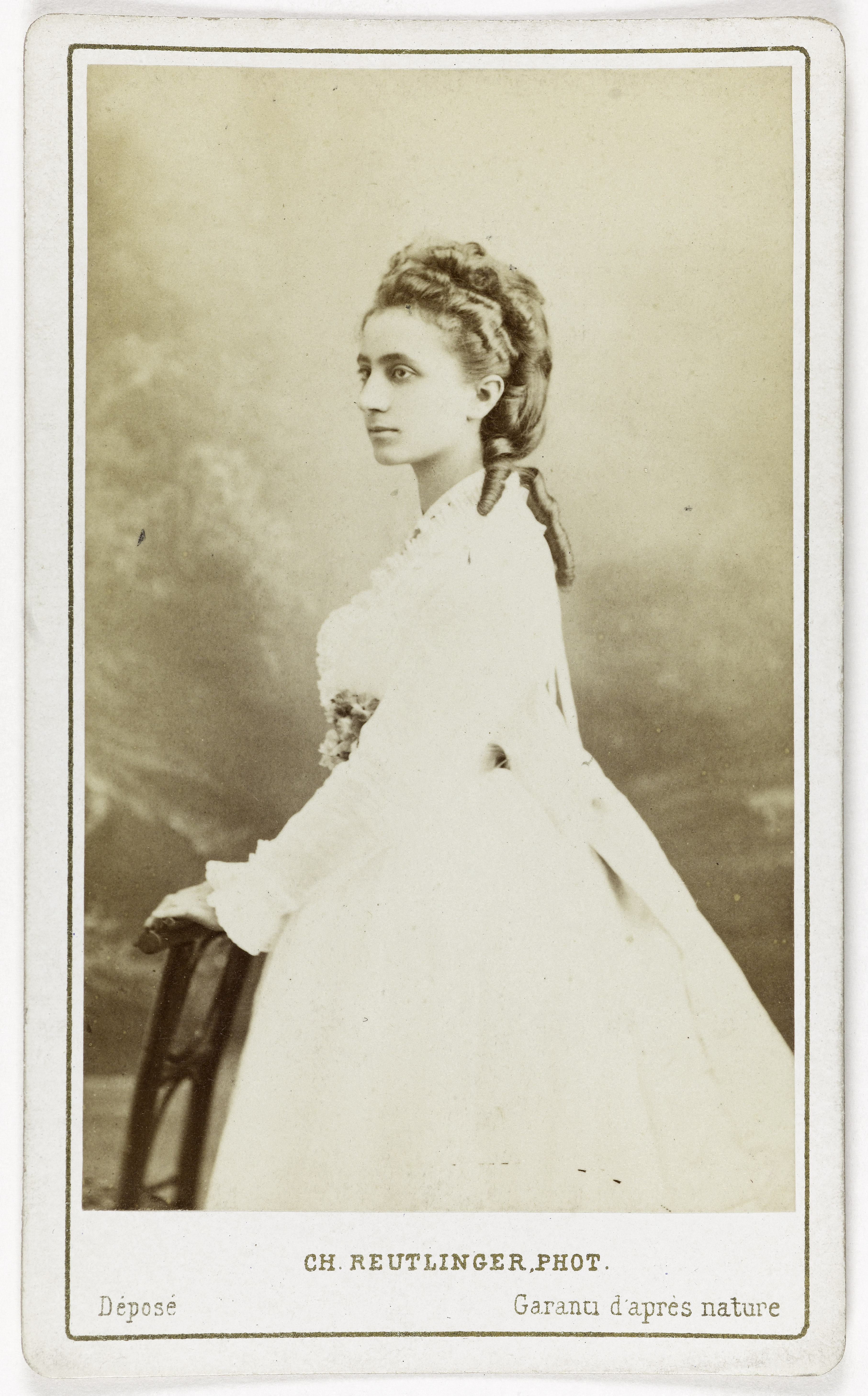 Charles Reutlinger, Portrait de Marie-Antoinette Catherine Cornélie Martin (1850-1895), comédienne à la Comédie Française entre 1871 et 1887.