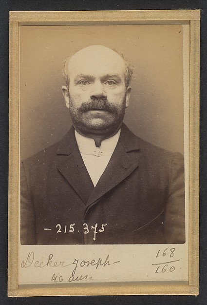 Alphonse Bertillon, Decker. Jacques. 43 ans, né à Grodeskersheim (Bas-Rhin). Tailleur d'habits. Anarchiste. 9/3/94.