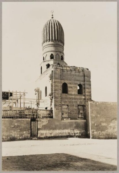 K.A.C. Creswell, Dome of the mausoleum of Yunus al-Dawadar, Cairo
