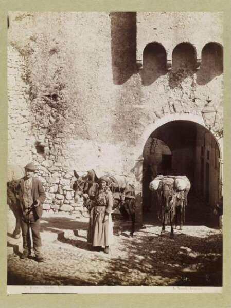 Unknown, Photograph