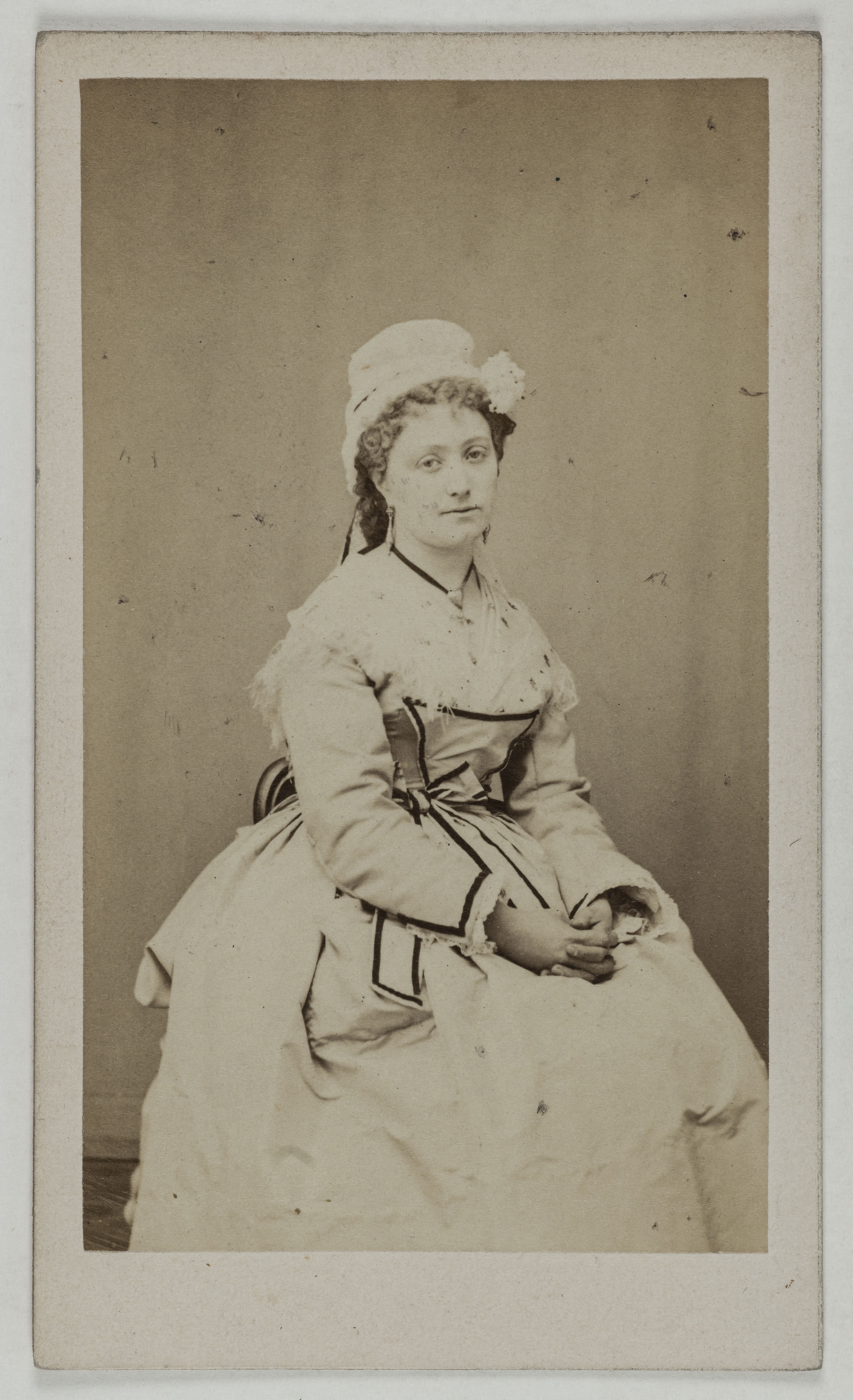 Ulric Grob, Portrait de Deschamps Rose, (née Céleste Rose Beauregard), (1845-?), (actrice)