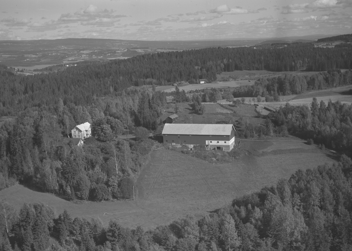 Anno Domkirkeodden, Flyfoto av Berger på Stavsjø, Hedmark.