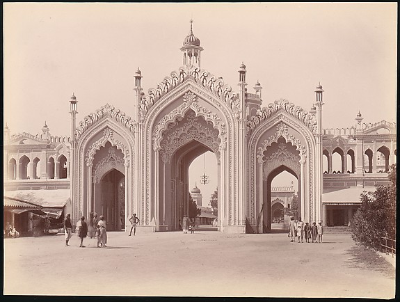 Unknown, [Husainabad Bazar Gateway, Lucknow, India]
