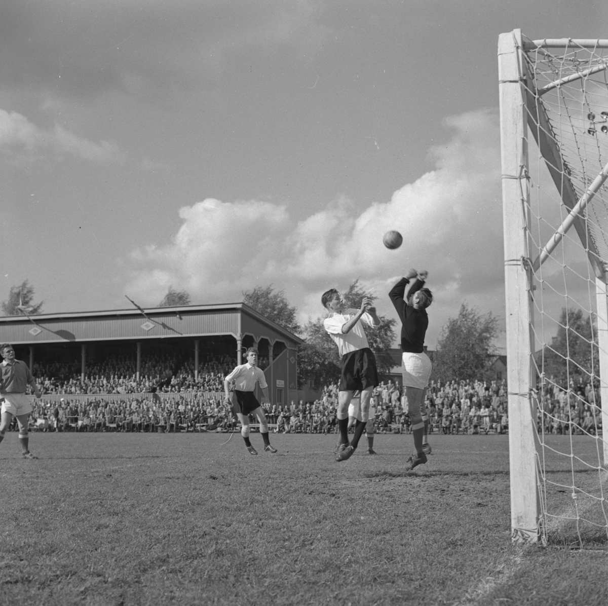 Örebro Kuriren, Fotboll ÖSK - Södertälje. 13 september 1955.