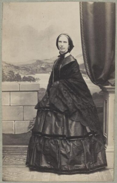 Unknown, Carte-de-visite photographs (480). Four photographs  are dry-mounted to each sheet (120).