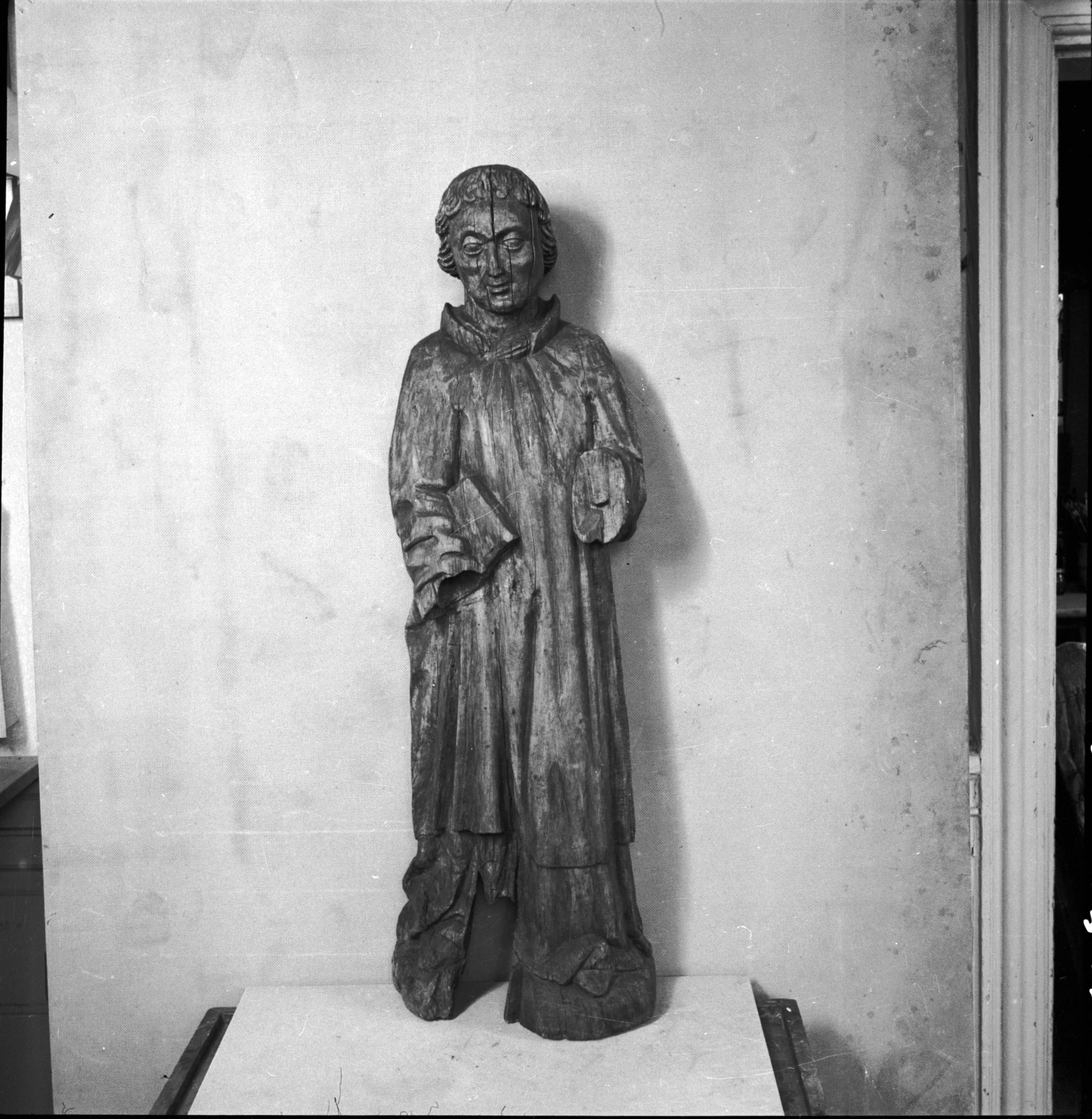 Nils Lagergren, Hölö kyrka