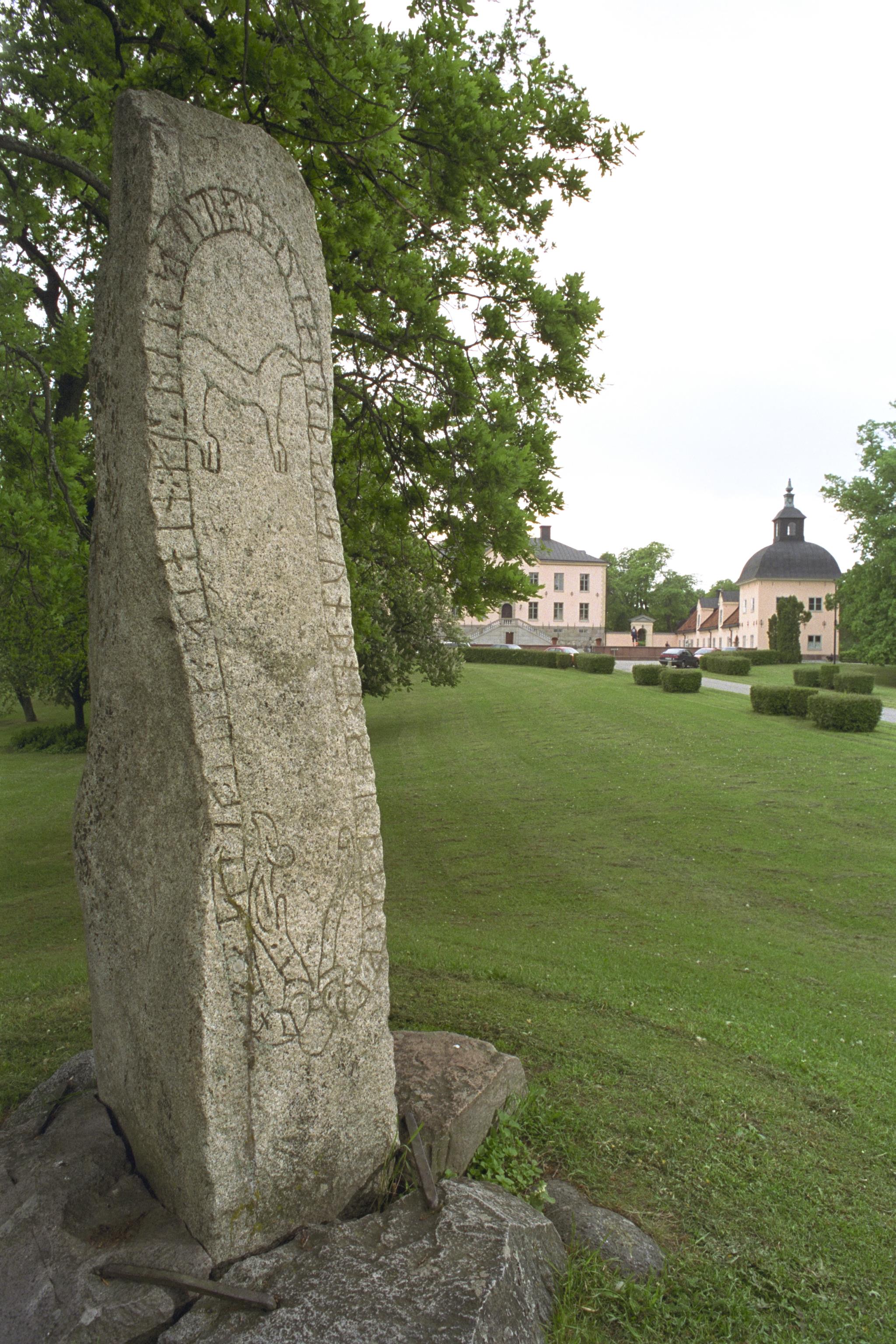 Bengt A Lundberg, Hässelby slott