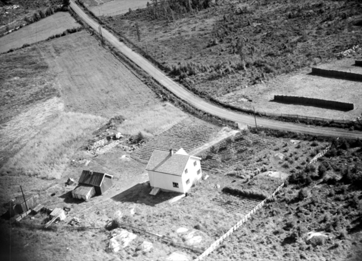 Widerøes Flyveselskap A/S, FLYFOTO MYRLI, ÅSVANG