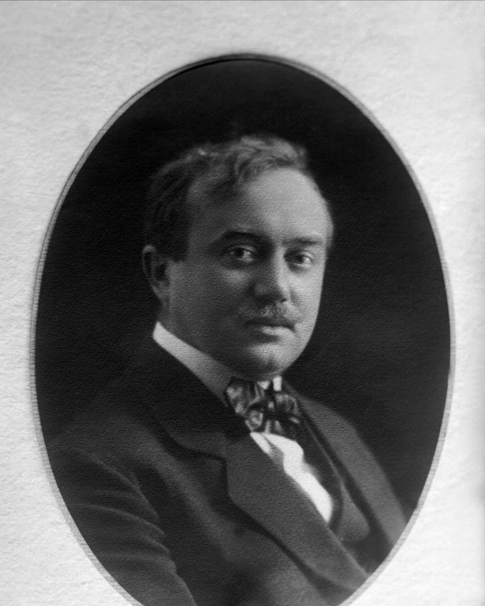 Gustav Borgen, Avfotografering.