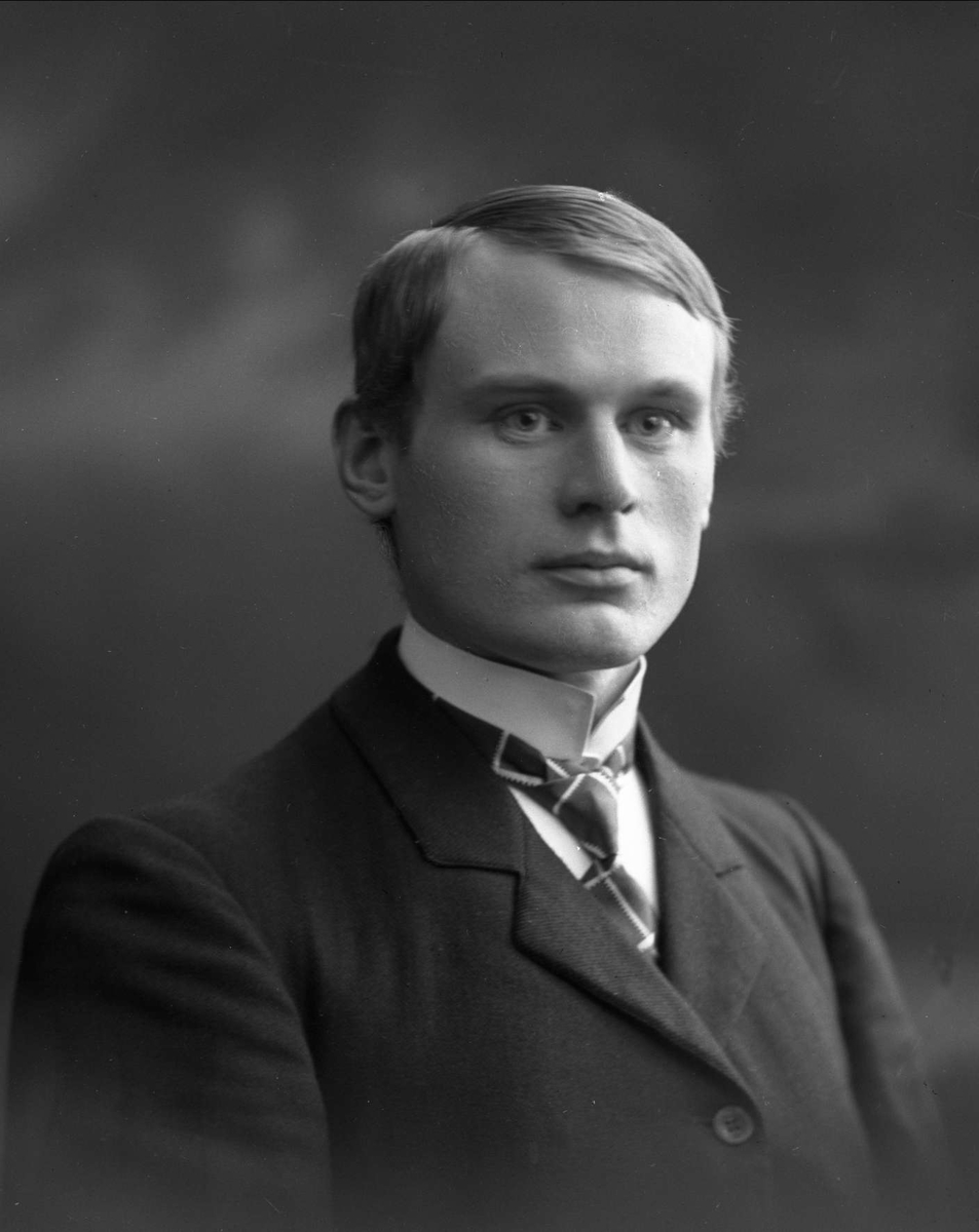 Gustav Borgen, NFB.40906