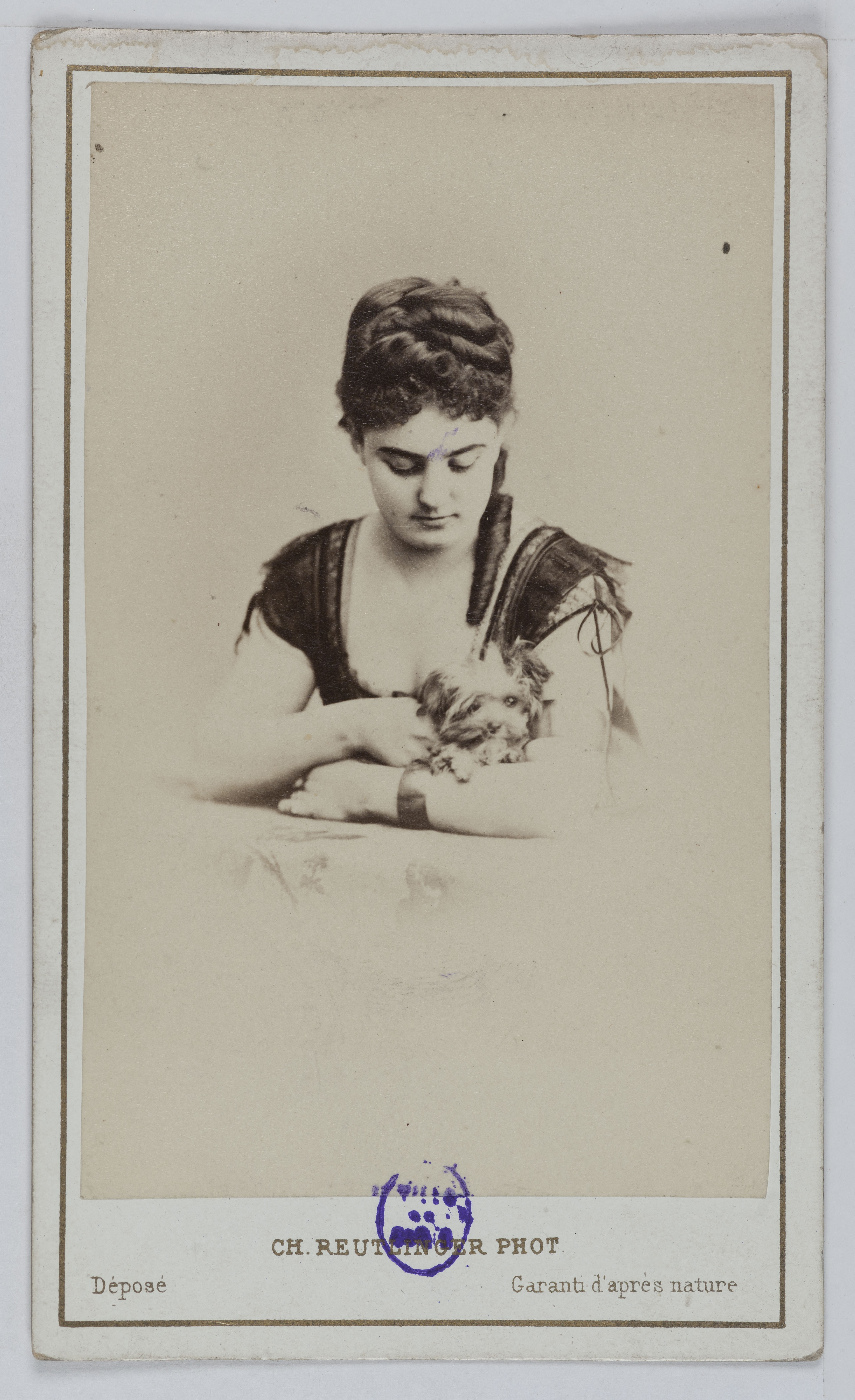 Charles Reutlinger, Portrait d'Augustine-Alexandrine Toulet (1849-1931), dite Alice Regnault, actrice de théâtre entre 1869 et 1880.