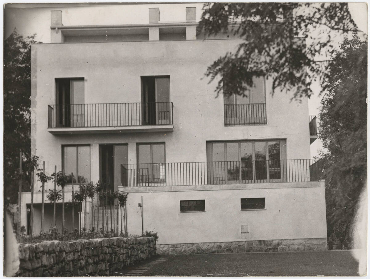 Anonym, Haus Hans und Anny Moller, Wien XVIII., Starkfriedgasse 19, Gartenseite