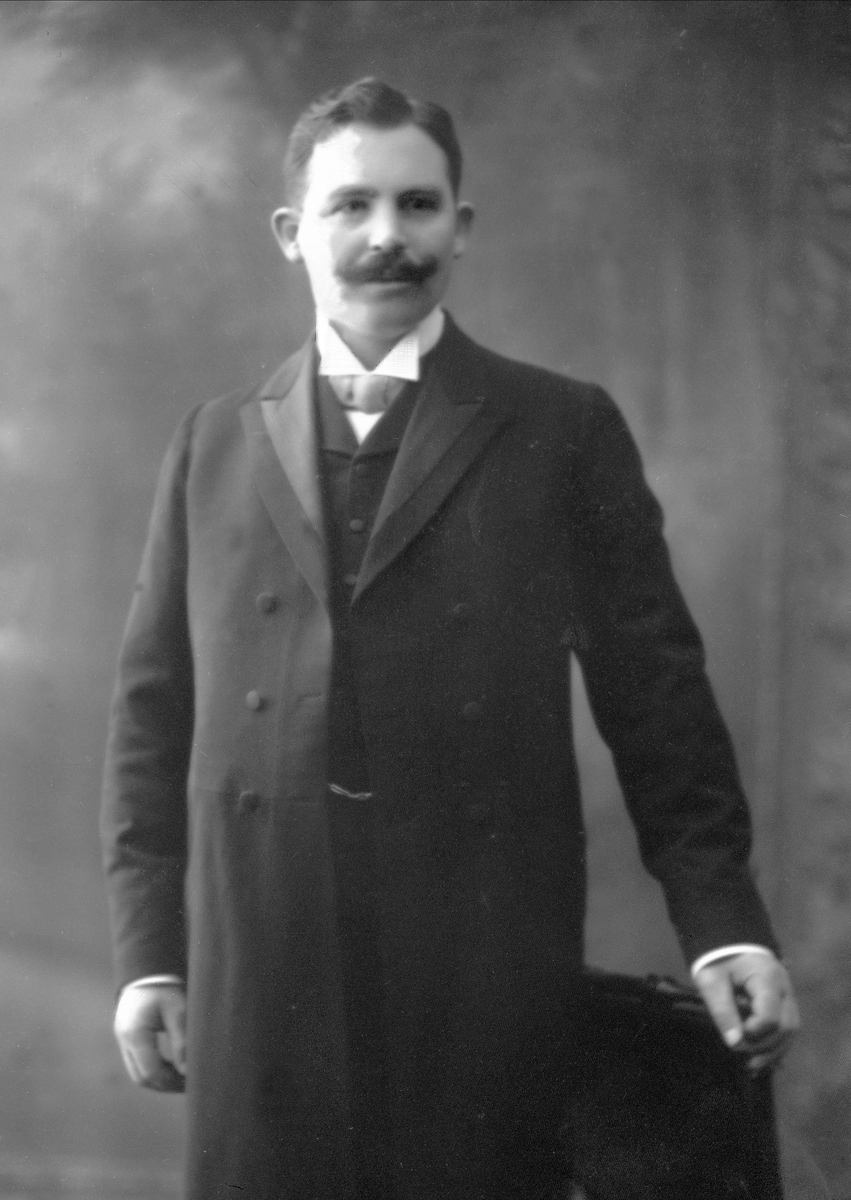Gustav Borgen, NFB.33020