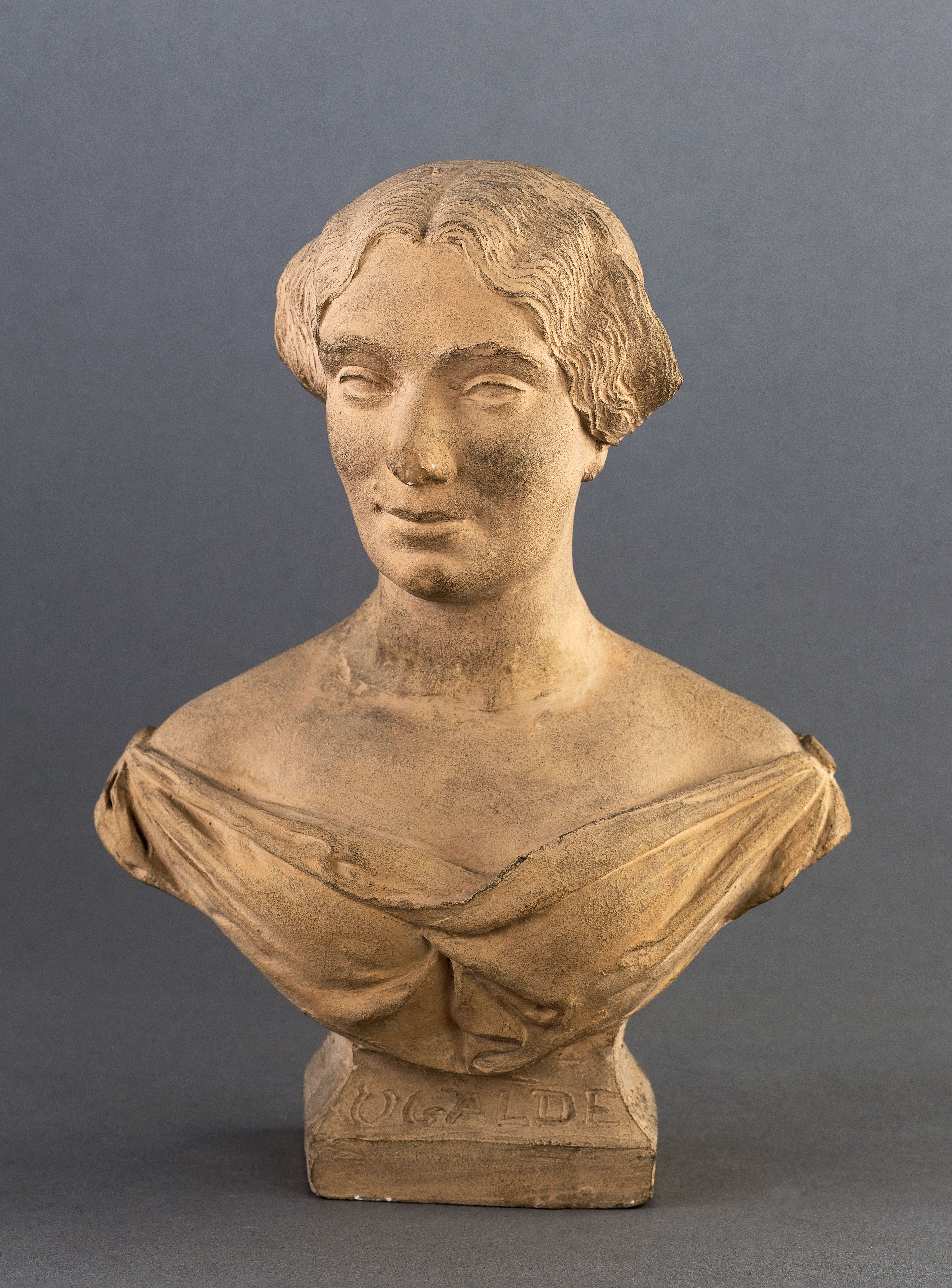 Jean Pierre Dantan, Portrait sérieux de Delphine Beauce, dame Ugalde (1829-1910)