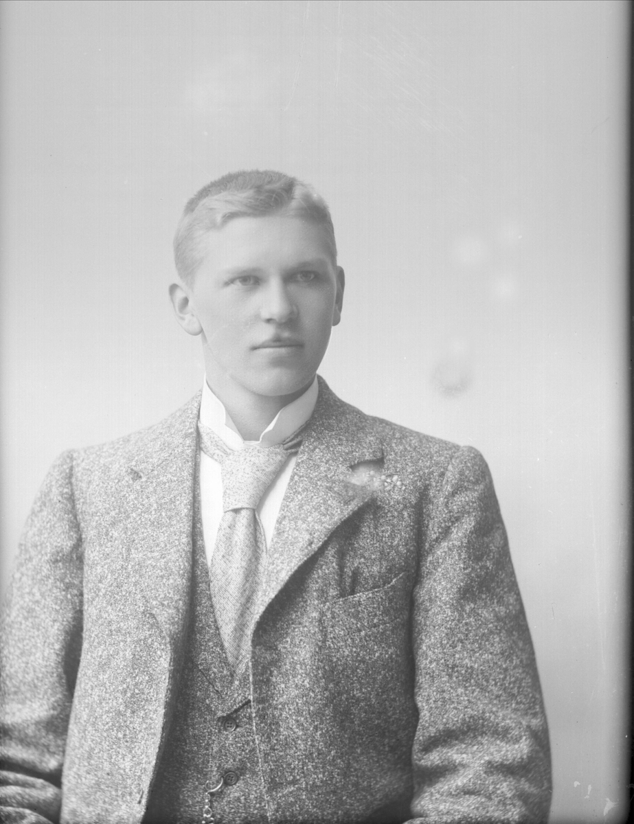Gustav Borgen, NFB.16659