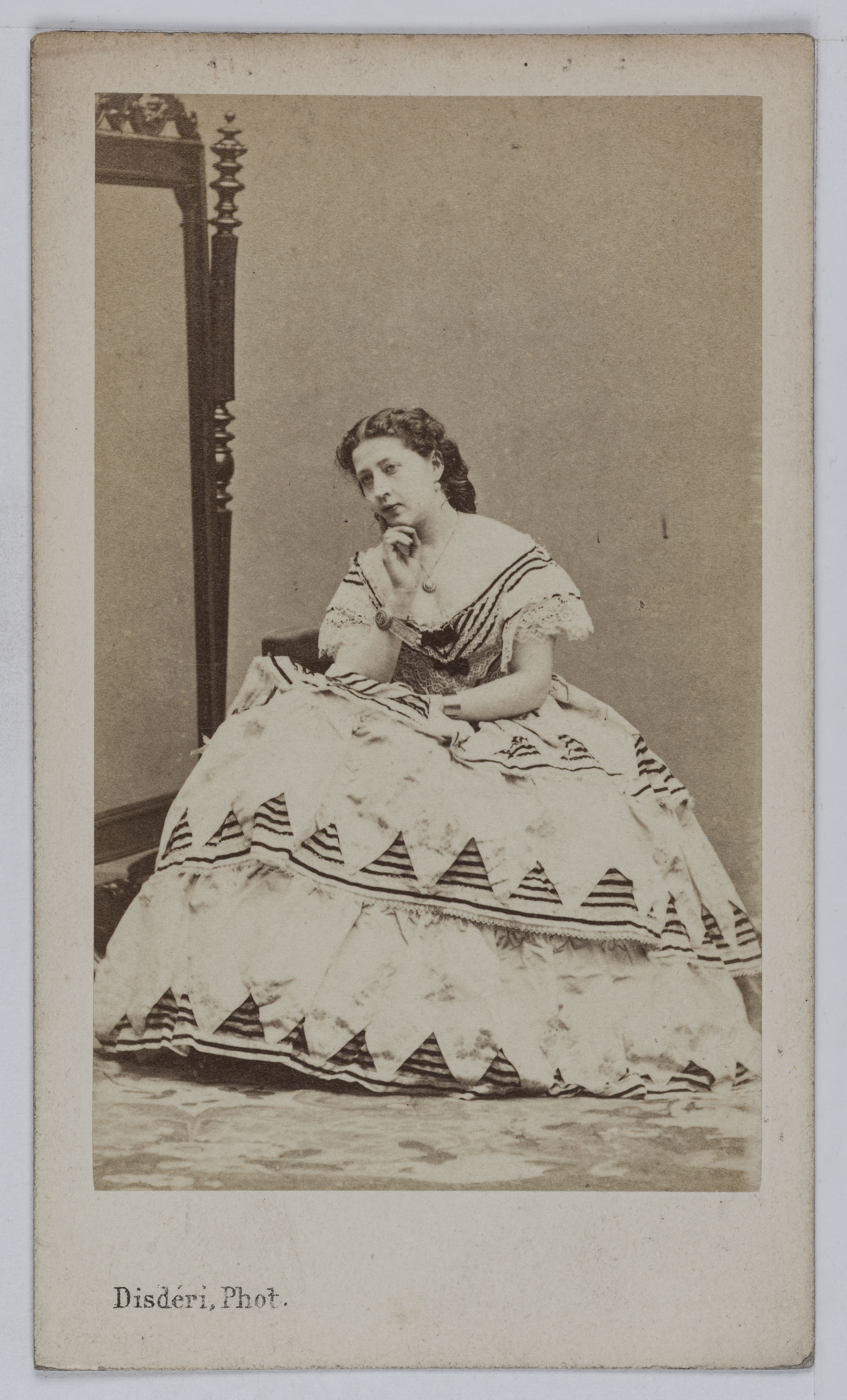 André-Adolphe-Eugène Disdéri, Portrait de Richardson, actrice.