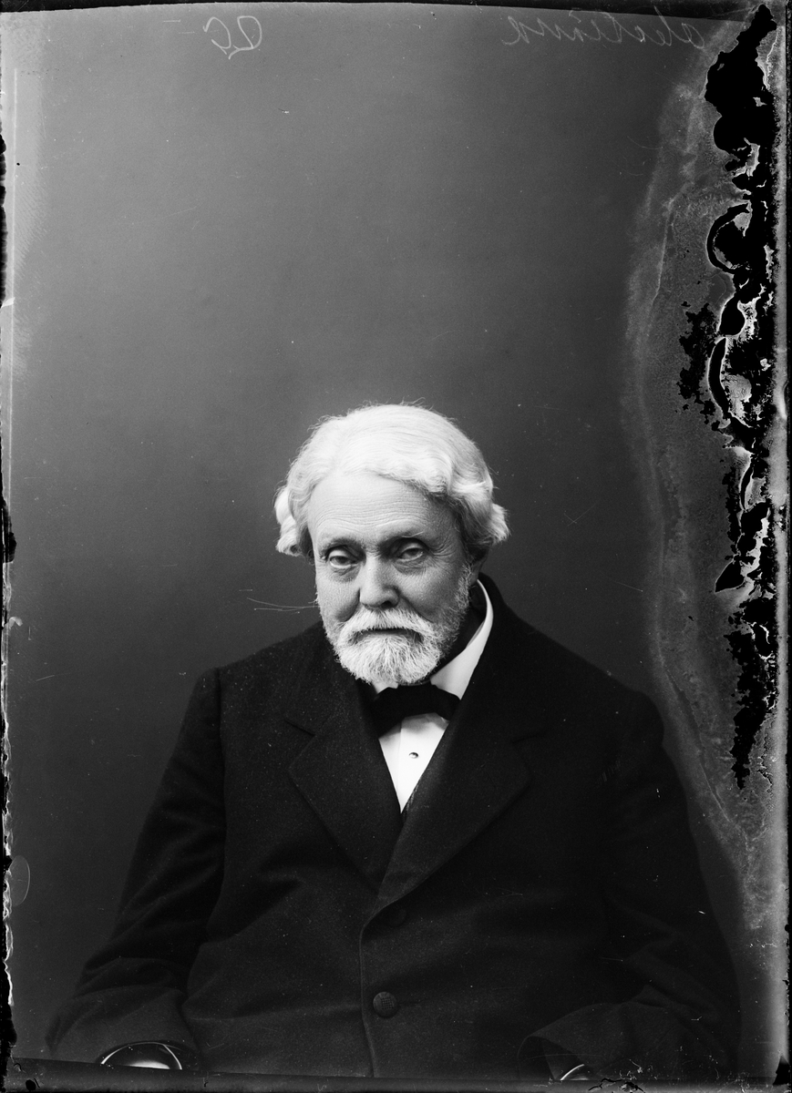 Skötsner-Edhlund, Ateljéporträtt - man, Östhammar, Uppland