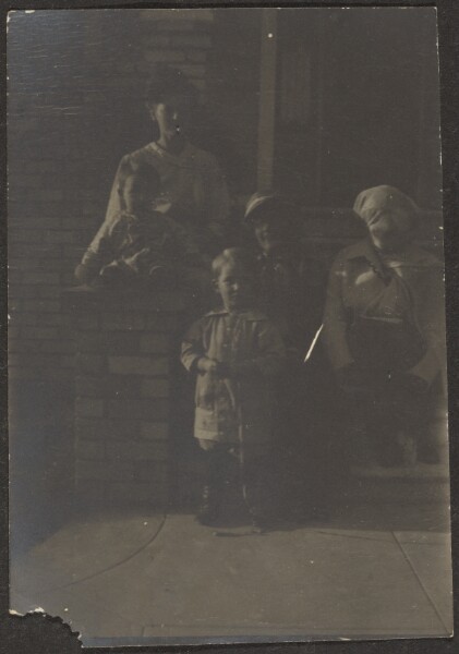 Louis Fleckenstein, [Family Portrait on Steps]