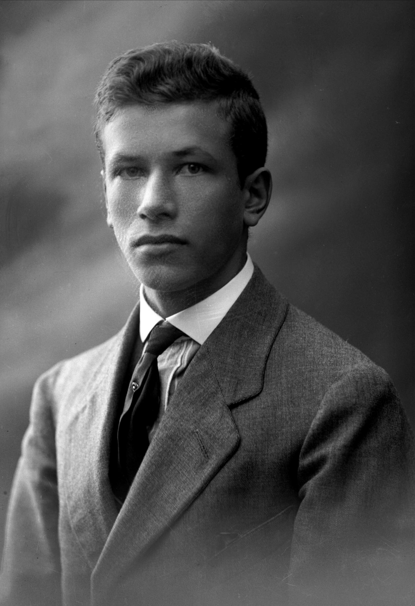 Gustav Borgen, NFB.37894