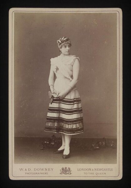 W. & D. Downey, Miss Nellie Farren