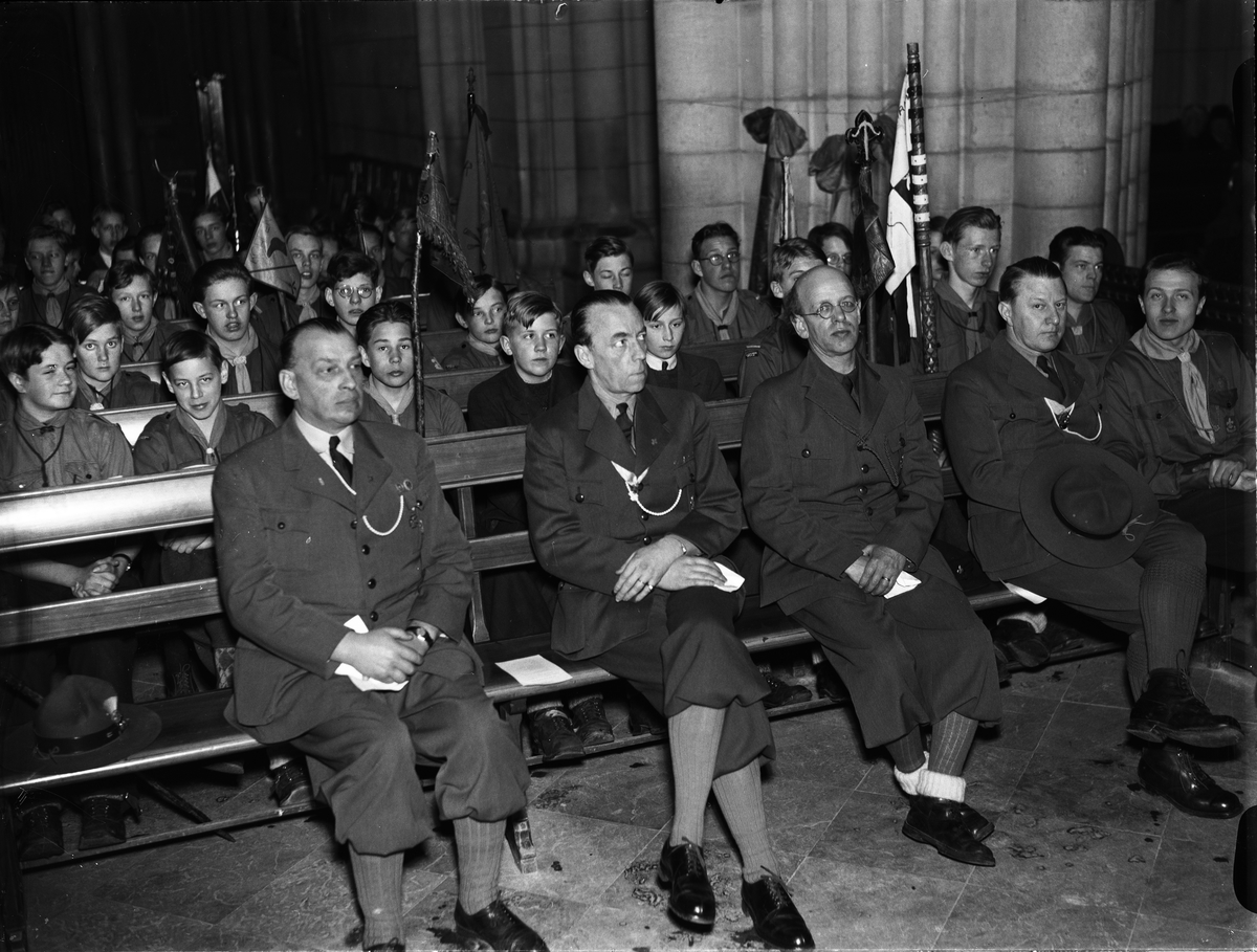 Paul Sandberg, “The Wasak Years in Upsala have commemorated” - Martin Åmark, Folke Bernadotte af Wisborg, Oscar Ehn and Bertil Ekeroth on the Solemnity of Uppsala Cathedral, Uppsala March 1942