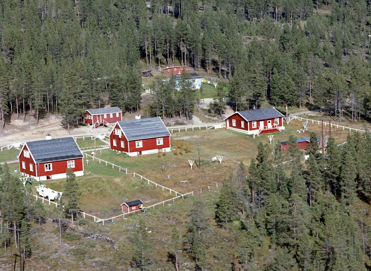 Widerøes Flyveselskap A/S, Flyfoto bolighus