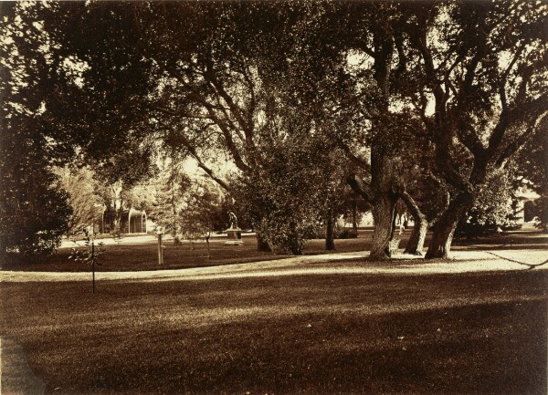 Carleton Watkins, [Thurlow Lodge - Lawn View]